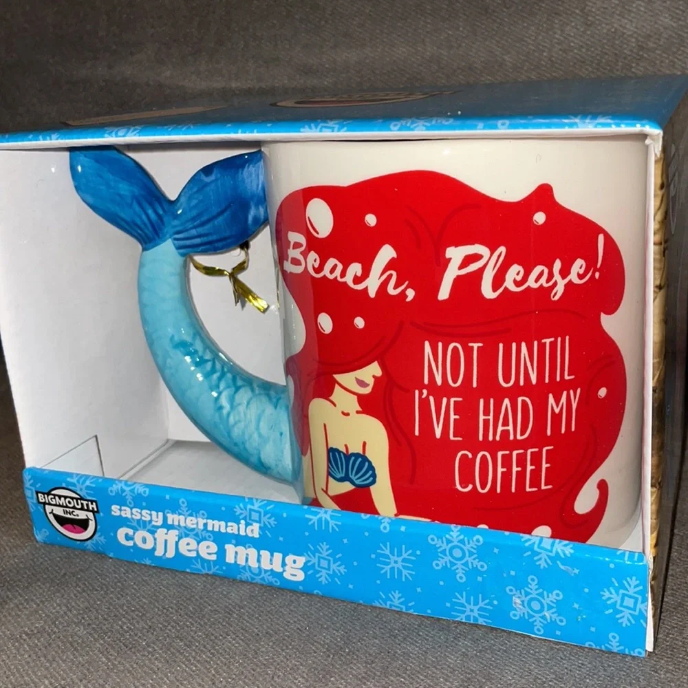 NEW Mermaid coffee mug. Holds 20 oz. - Picture 2 of 5